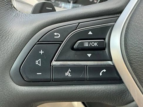 Used 2019 INFINITI QX50 Luxe w/ Navigation Package FWD image 27