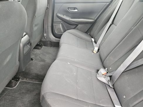 Used 2024 Nissan Sentra S FWD image 21