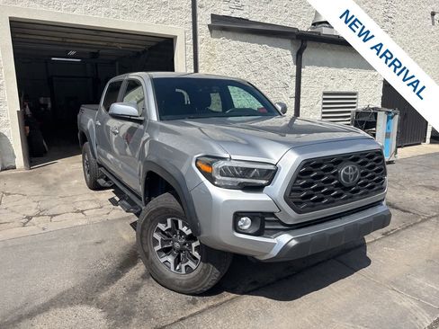 Used 2020 Toyota Tacoma TRD Off-Road w/ Technology Package RWD image 1