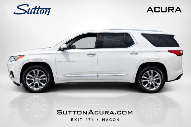 Used 2021 Chevrolet Traverse High Country FWD image 2