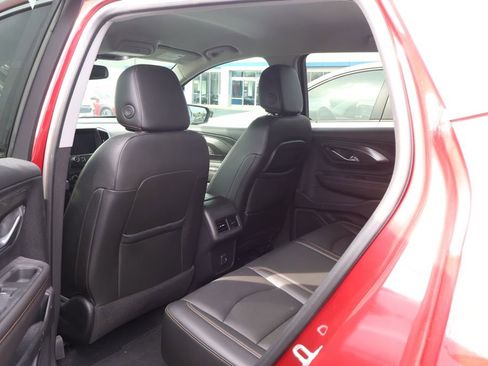 Used 2020 GMC Terrain SLT w/ Preferred Package image 31