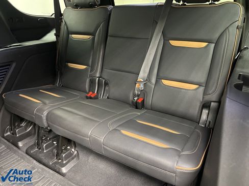 Used 2021 GMC Yukon AT4 w/ AT4 Premium Plus Package image 23