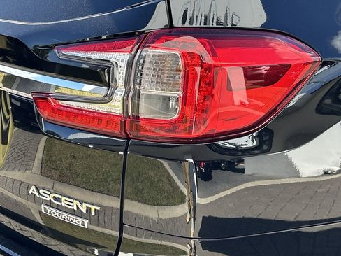 Certified 2025 Subaru Ascent Touring w/ Popular Package #2 image 9