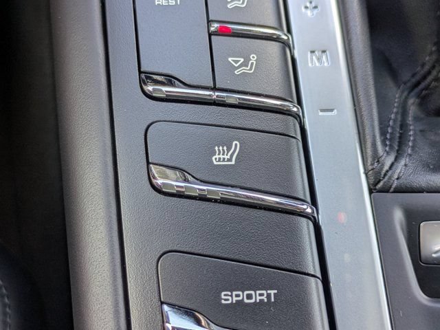Used 2020 Porsche Macan S AWD/4WD image 30