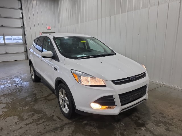 Used 2016 Ford Escape SE AWD/4WD image 2