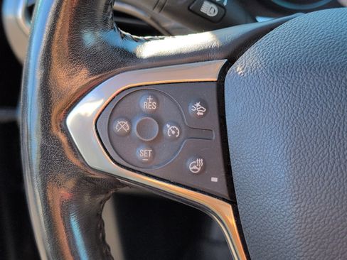 Used 2020 Chevrolet Traverse Premier w/ LPO, Blackout Package image 27