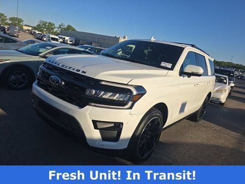 Used 2023 Ford Expedition Limited AWD/4WD image 1