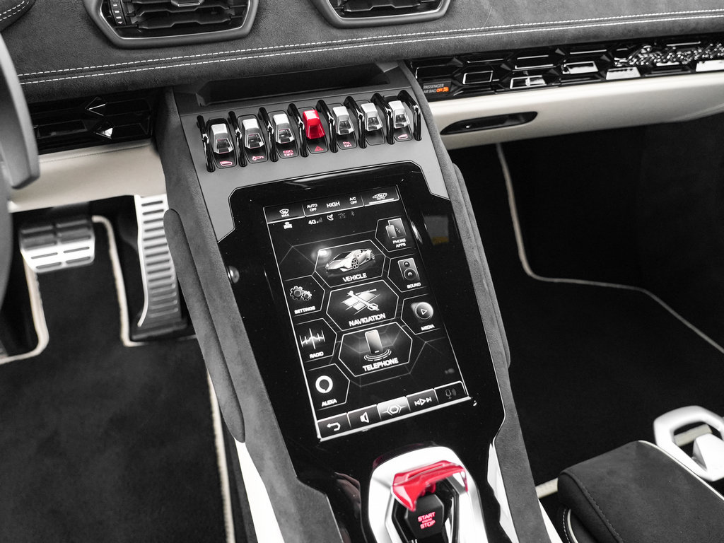 Used 2024 Lamborghini Huracan Tecnica RWD image 20