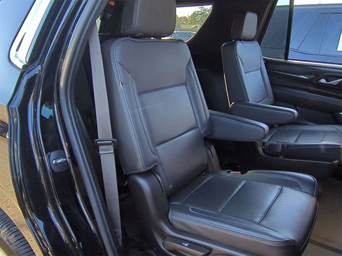 Certified 2023 GMC Yukon Denali w/ LPO, Floor Liner Package image 28