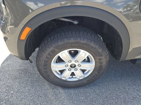 Used 2025 Ford Ranger XL RWD image 6