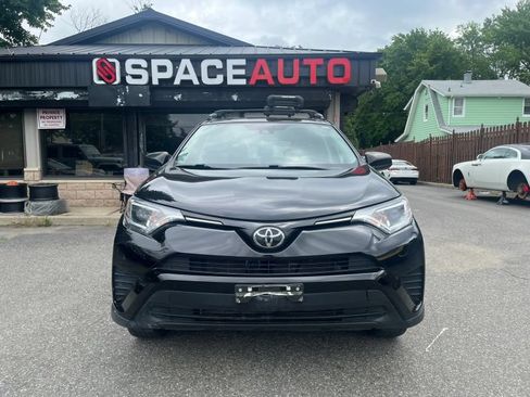Used 2018 Toyota RAV4 LE w/ All Weather Liner Package AWD/4WD image 2