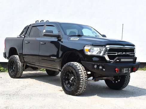 Used 2020 RAM 1500 Big Horn AWD/4WD image 1