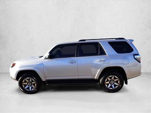 Used 2023 Toyota 4Runner TRD Off-Road image 2