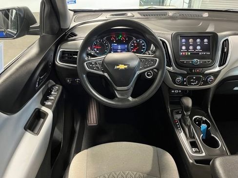 Used 2022 Chevrolet Equinox LS w/ LS Convenience Package AWD/4WD image 18