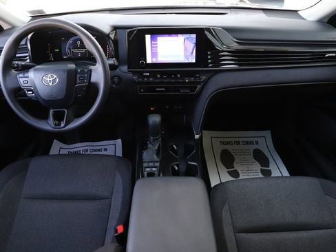 Used 2025 Toyota Camry LE FWD image 20