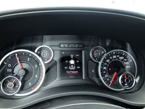 New 2025 RAM 2500 Big Horn image 16