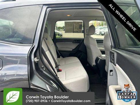Used 2018 Subaru Forester 2.5i Premium AWD/4WD image 16