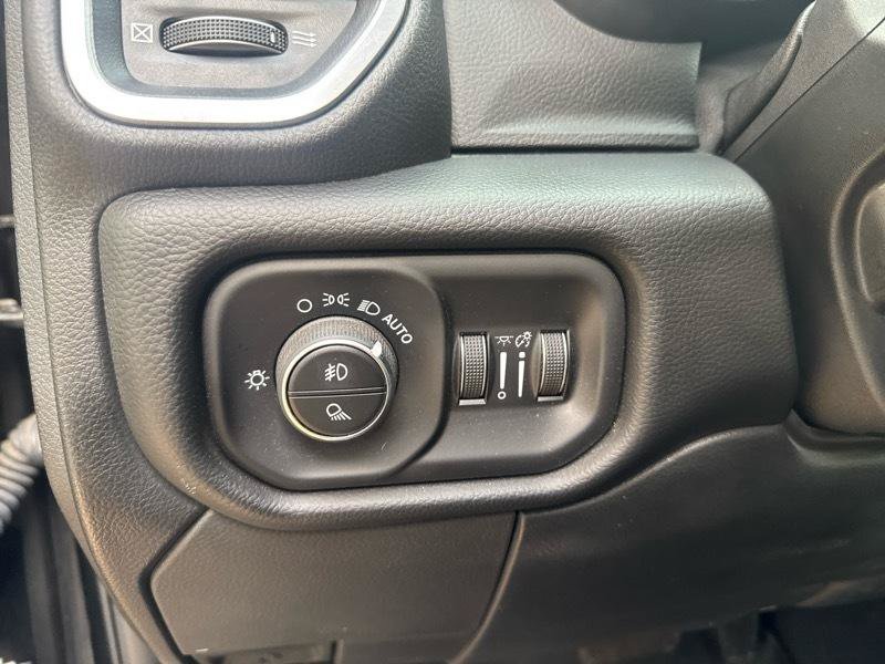 Used 2020 RAM 2500 Laramie AWD/4WD image 10