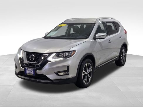 Used 2017 Nissan Rogue SL image 18