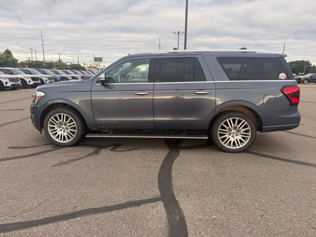 Used 2023 Ford Expedition Max Platinum AWD/4WD image 8