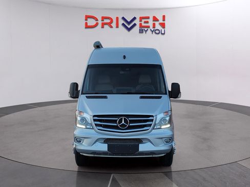 Used 2016 Mercedes-Benz Sprinter 3500 image 8