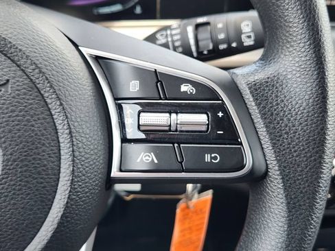 Certified 2026 Kia Seltos LX FWD image 27