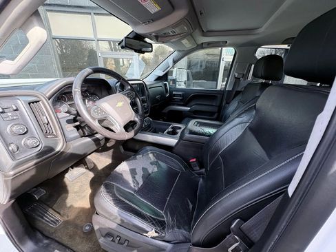 Used 2017 Chevrolet Silverado 2500 LTZ image 11