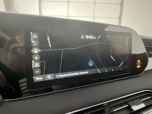 Used 2020 Hyundai Palisade Limited FWD image 22