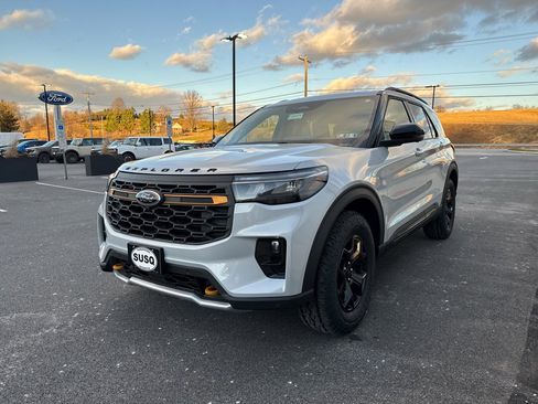 New 2026 Ford Explorer Tremor image 16