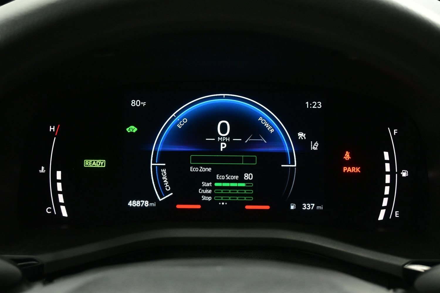Used 2025 Toyota Camry LE FWD image 24