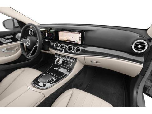 Used 2021 Mercedes-Benz E 350 Sedan image 15