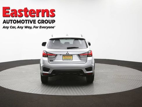 Used 2025 Mitsubishi Outlander Sport SE AWD/4WD image 36