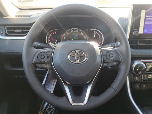 New 2025 Toyota RAV4 XLE image 25