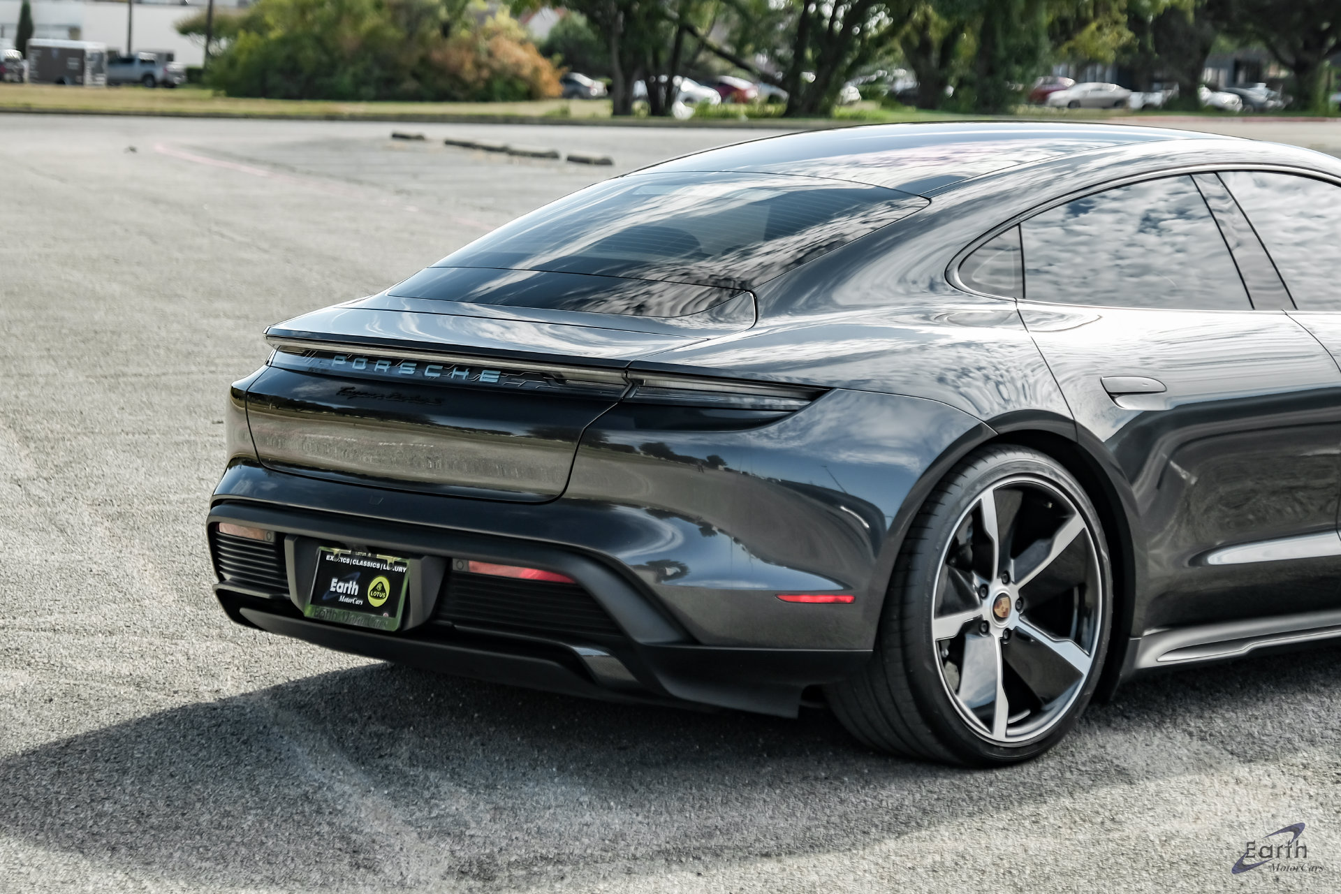 Used 2021 Porsche Taycan Turbo S AWD/4WD image 16