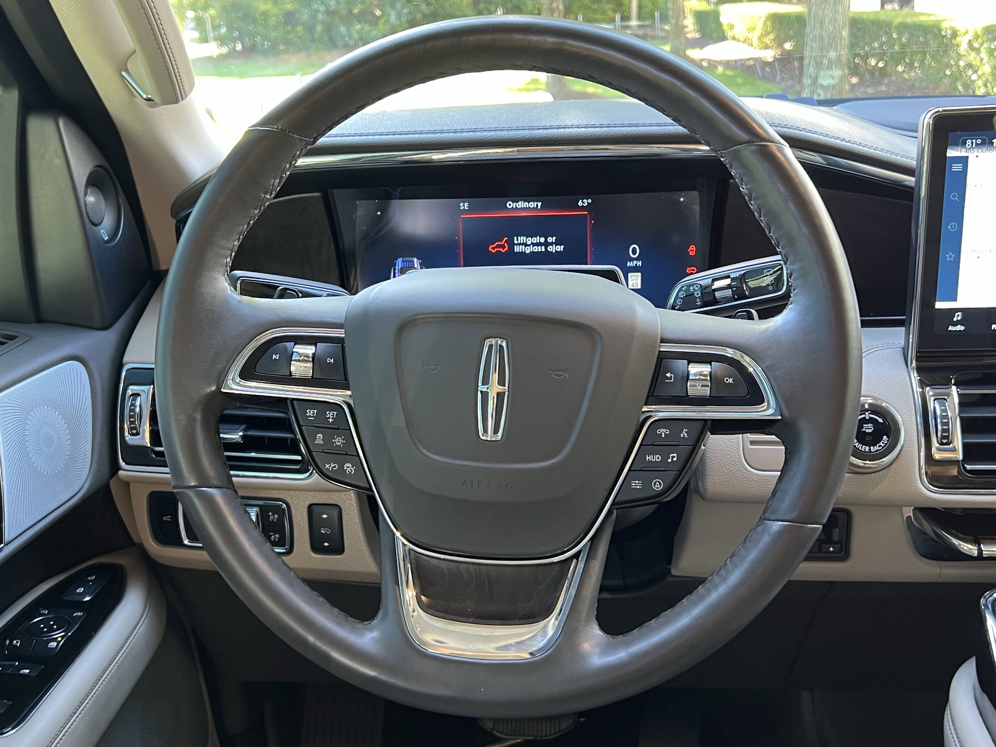 Used 2024 Lincoln Navigator L Reserve AWD/4WD image 18