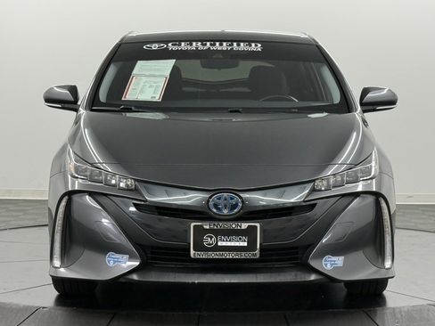 Certified 2021 Toyota Prius Prime LE image 3