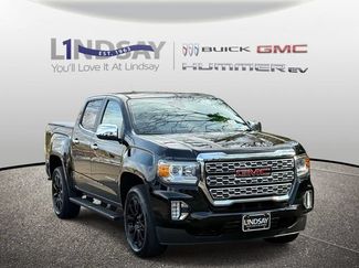 Certified 2022 GMC Canyon Denali w/ Denali Black Edition Package AWD/4WD video 1
