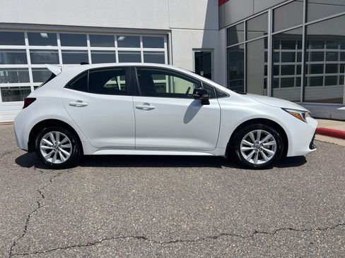 Used 2026 Toyota Corolla SE FWD image 12
