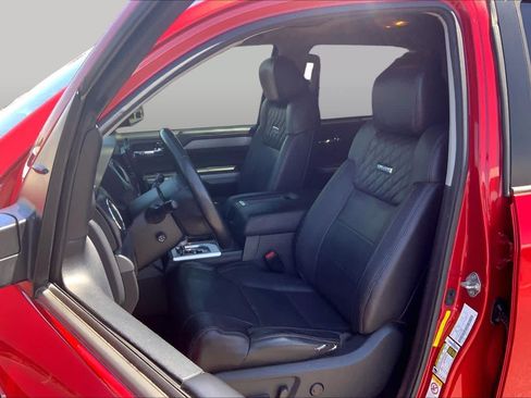 Used 2018 Toyota Tundra Platinum AWD/4WD image 8