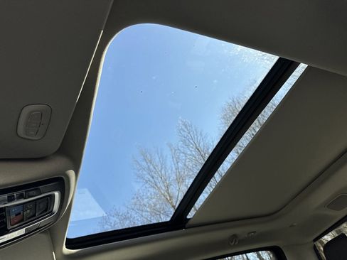 New 2025 RAM 1500 Limited image 29