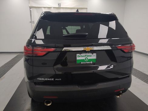 Used 2022 Chevrolet Traverse LS AWD/4WD image 6