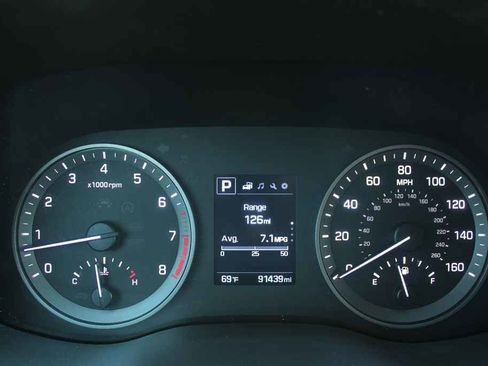 Used 2017 Hyundai Tucson SE image 14