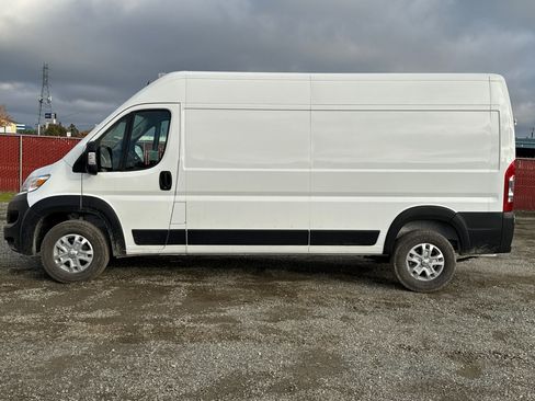 New 2026 RAM ProMaster 2500 image 6
