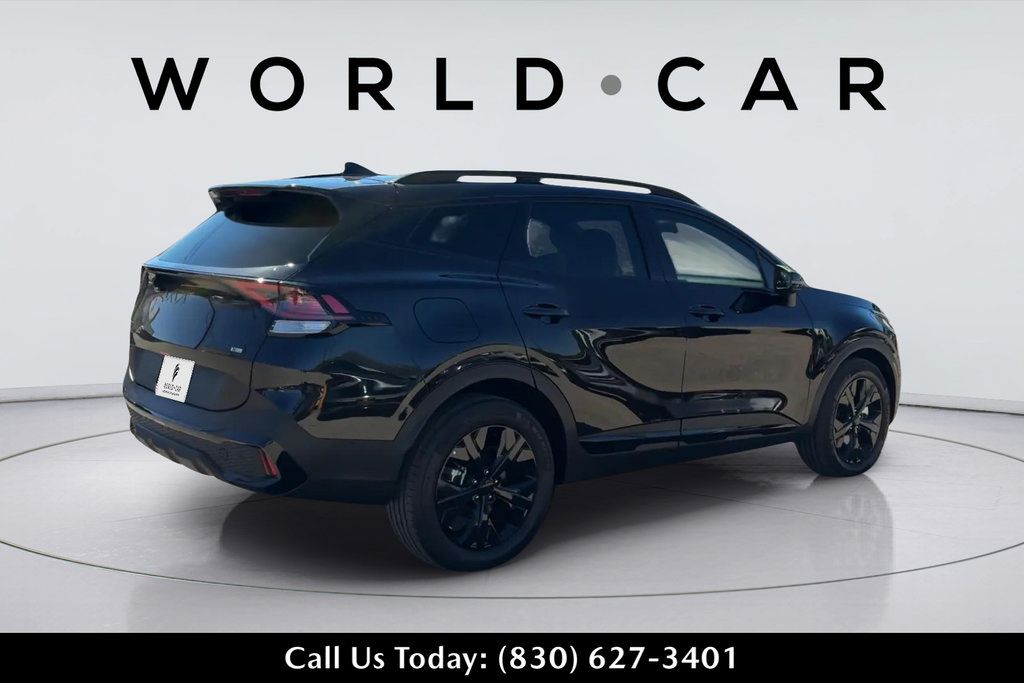 Used 2025 Kia Sportage X-Line AWD/4WD image 3
