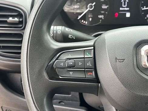 Used 2024 RAM ProMaster 2500 w/ Convenience Group FWD image 11