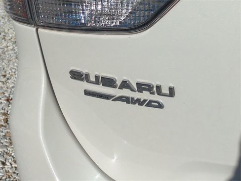 Used 2019 Subaru Forester Premium image 13