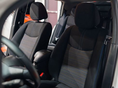 Used 2023 Nissan Leaf SV Plus image 23