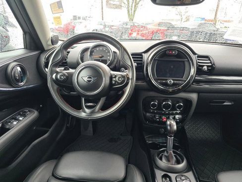 Used 2019 MINI Cooper Clubman S w/ Premium Package image 20