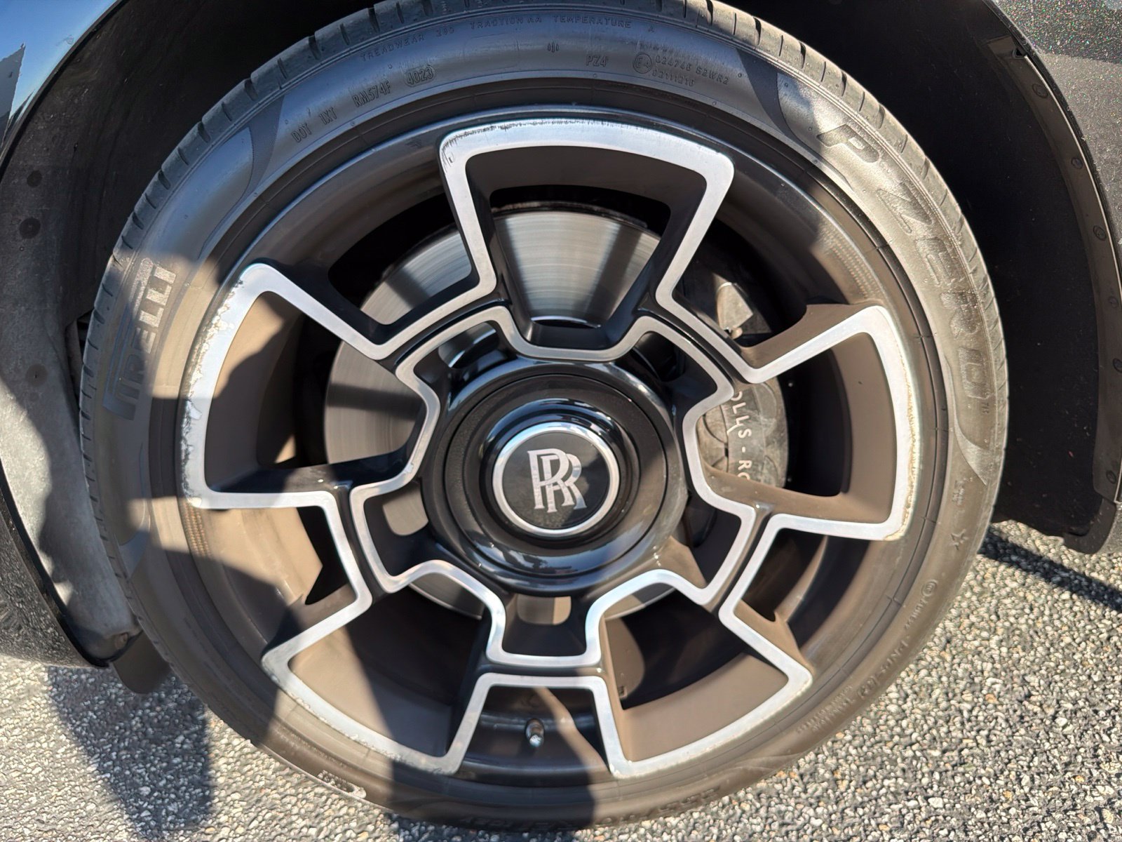 Used 2019 Rolls-Royce Ghost RWD image 9