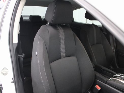 Used 2019 Honda Civic EX image 32